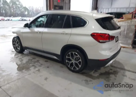 2021 BMW X1 Sdrive28I z USA, uszkodzony, nr VIN WBXJG7C08M5T01101